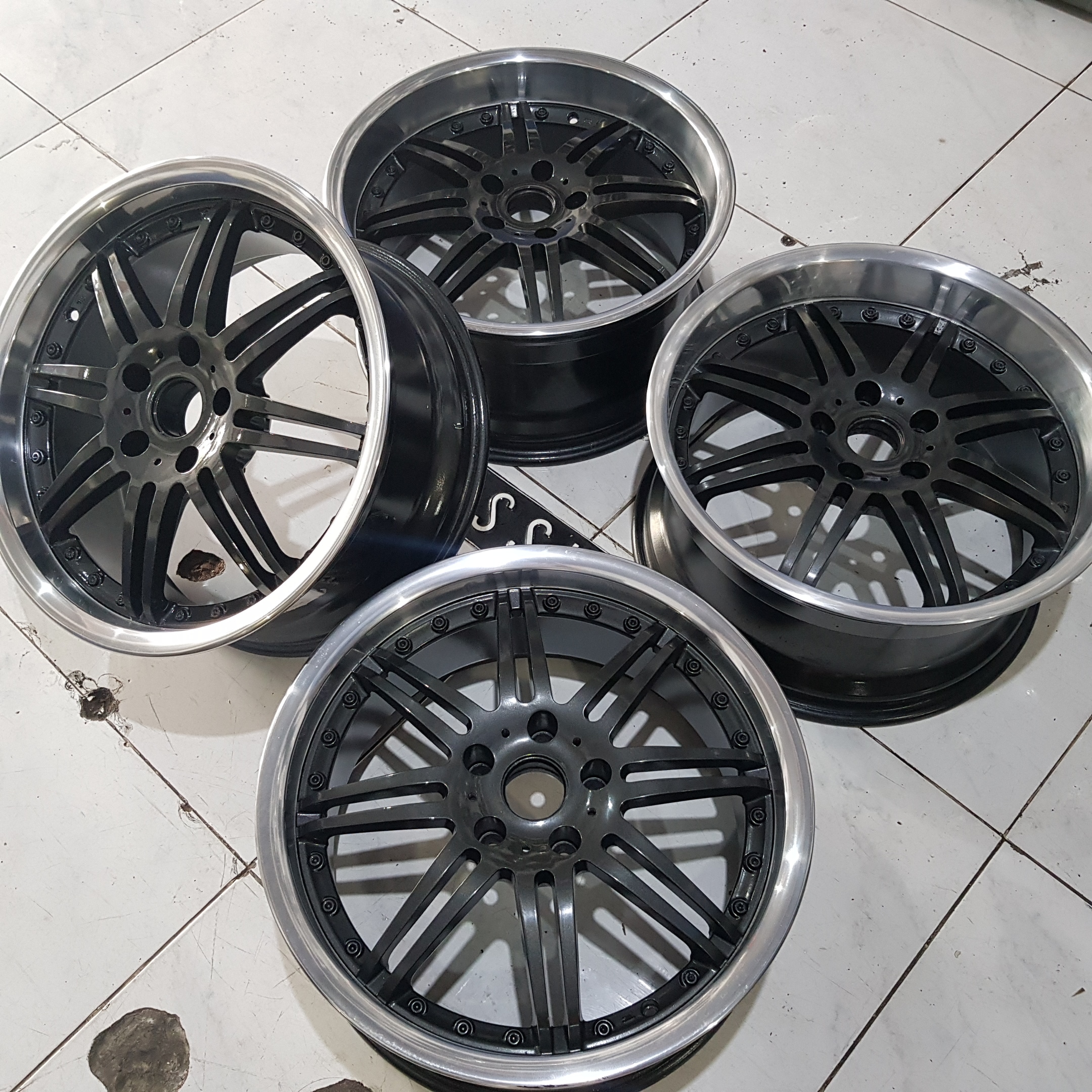 velg mobil BMW RING 19 bisa pasang dirumah boss