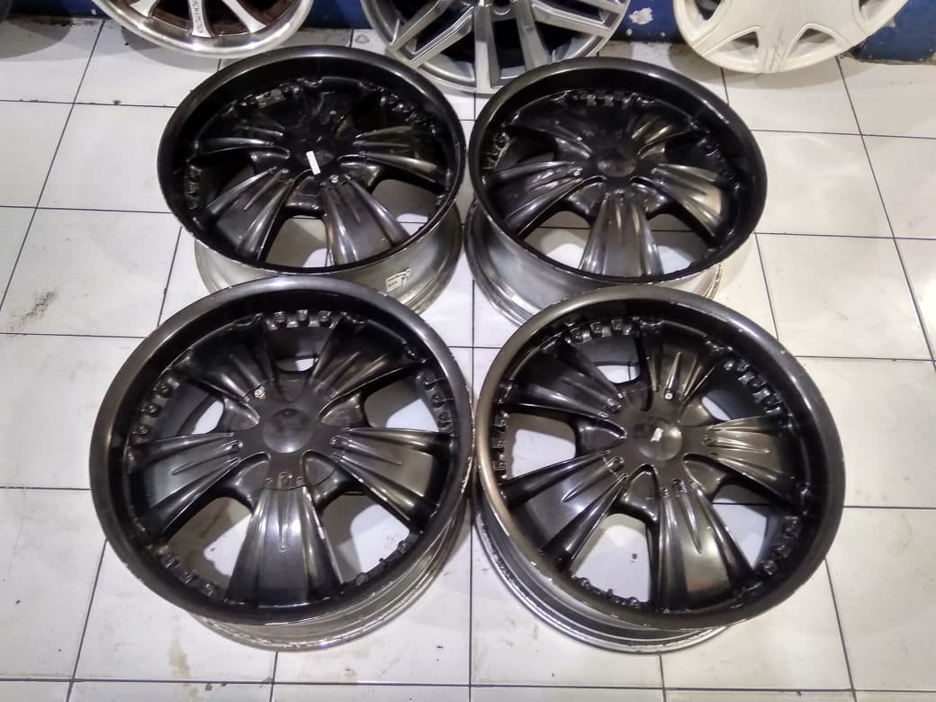 Velg Incubus R20 Pcd 5X114,3 Lebar Rata 8,5 Offset 40 Semi Matt Black