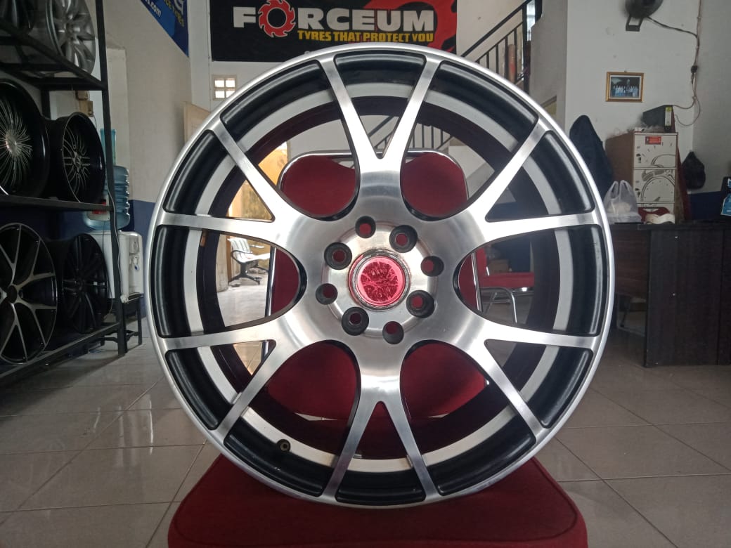 Velg bekas murah type bbs ring17 pcd8x100-114,3