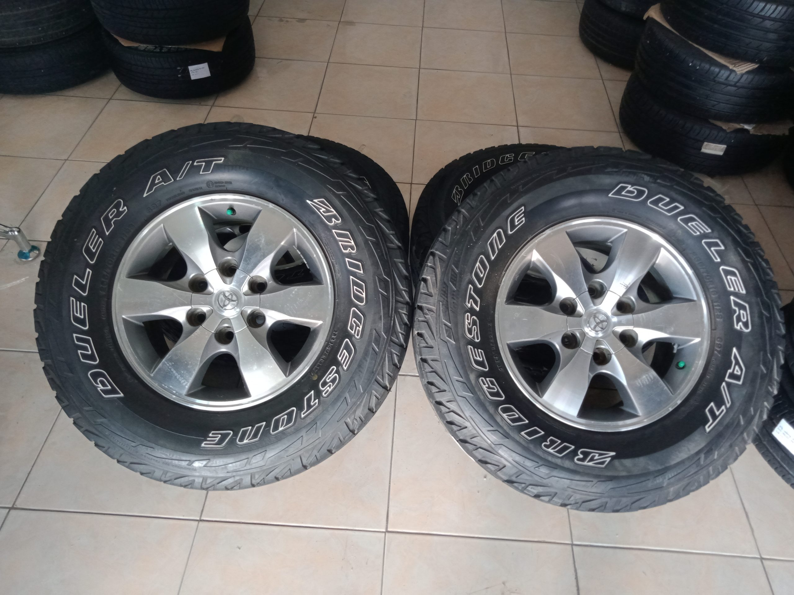 VELG MOBIL STD FORTUNER +BAN BS A/T 265 70 R16