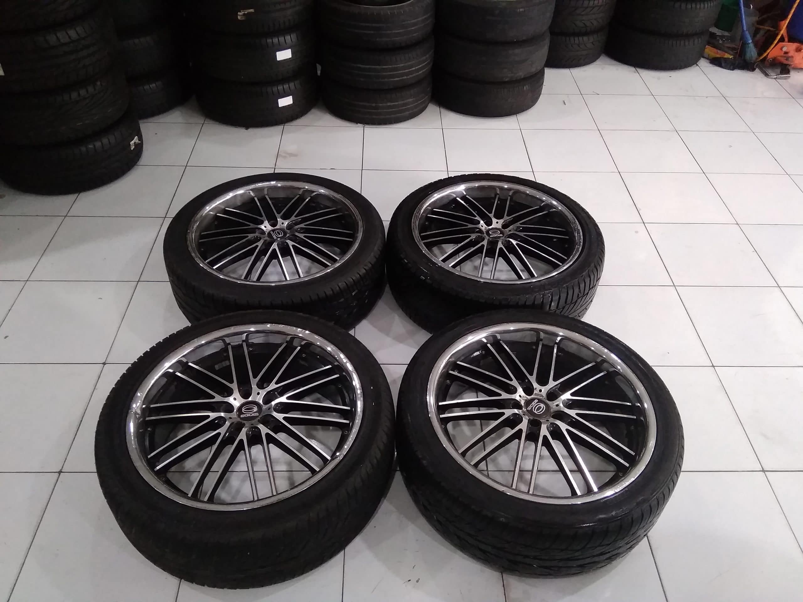 Velg egois r22x9 pcd 5×124 et45 1paket