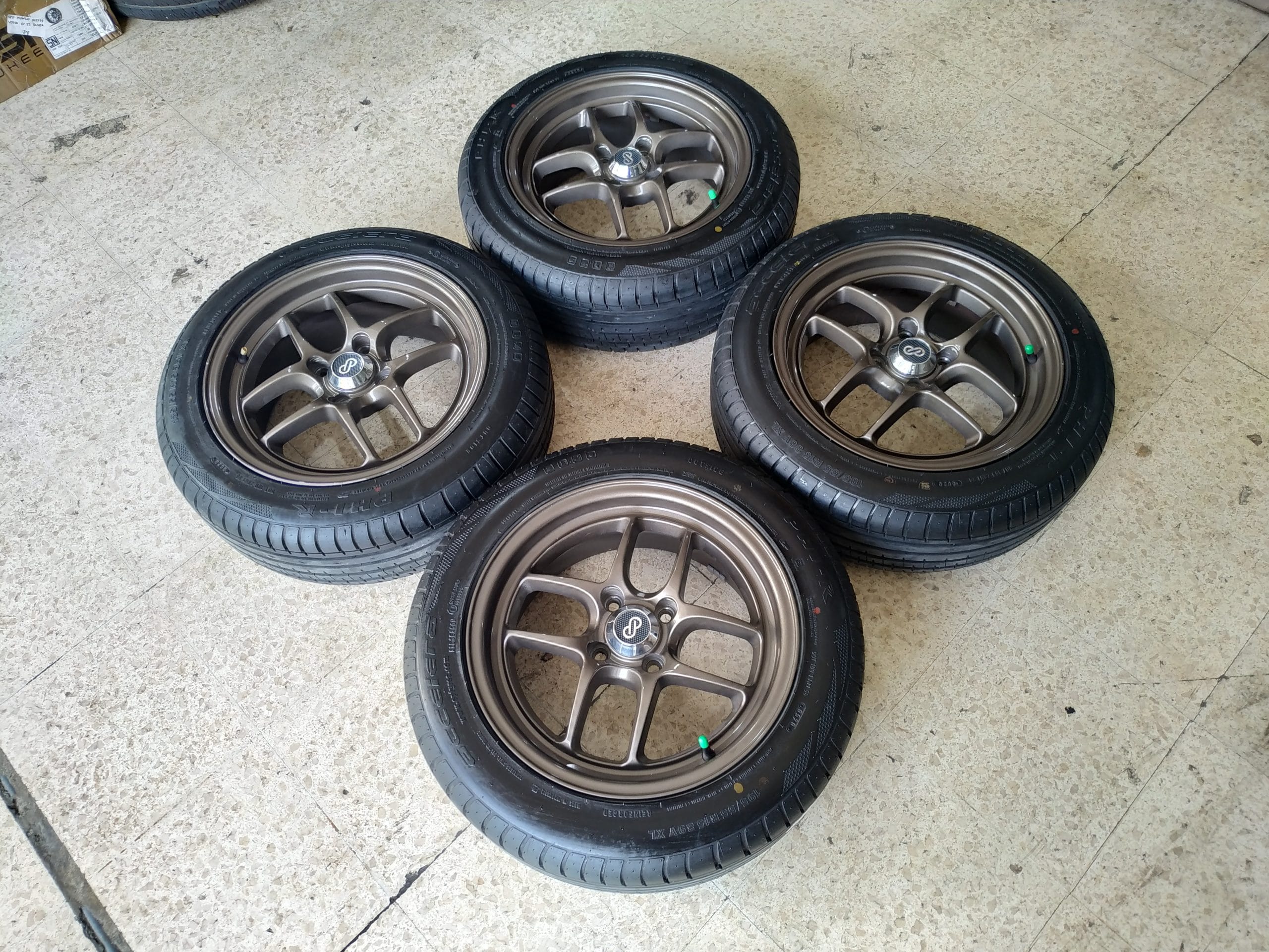 Dijual Paket Velg Enkei Tuning Ring 15 + Ban Accelera