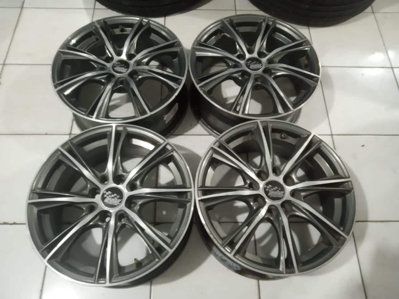 Velg racing untuk brio agya avanza xenia sigra model ssw Ring 15