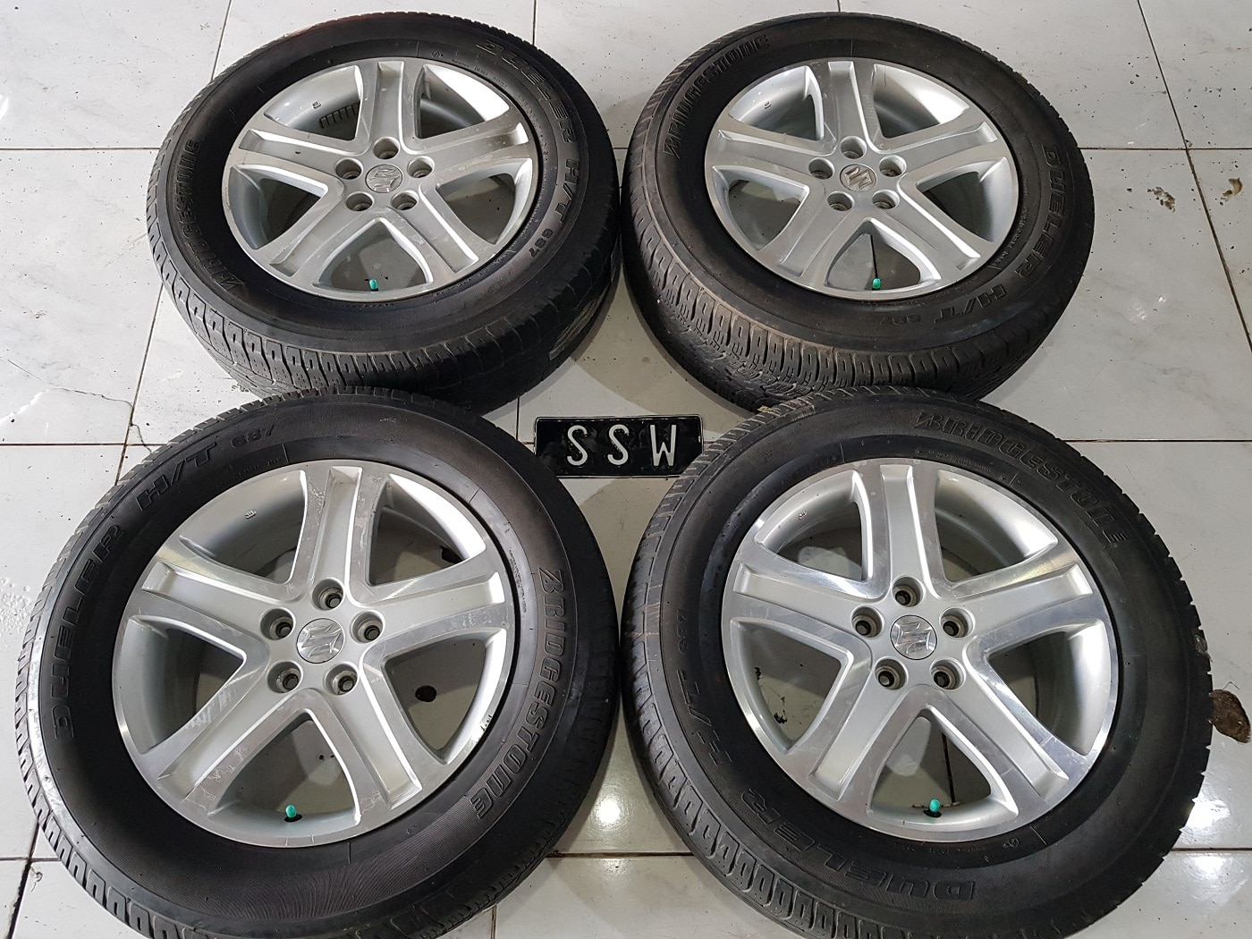 Velg Original Grandvitara ring 17 paket ban 75%