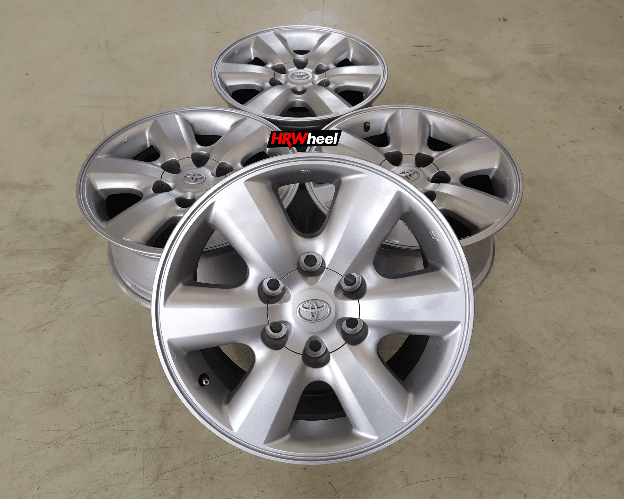 VELG BEKAS OEM TOYOTA FORTUNER RING 17×7,5 H:6×139,7 ET:30 SILVER