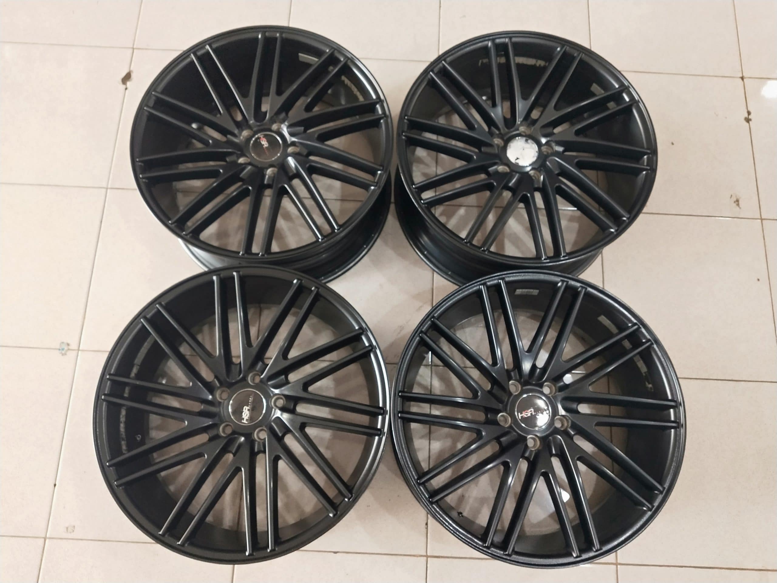 Velg bekas asikawa ring20x85 pcd5x114,3 et45