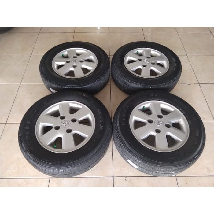 STD AVANZA R15X5,5 4X114,3ET45SILVER (70%)