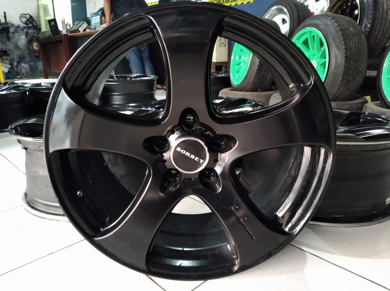 Velg racing cosmic ring 18