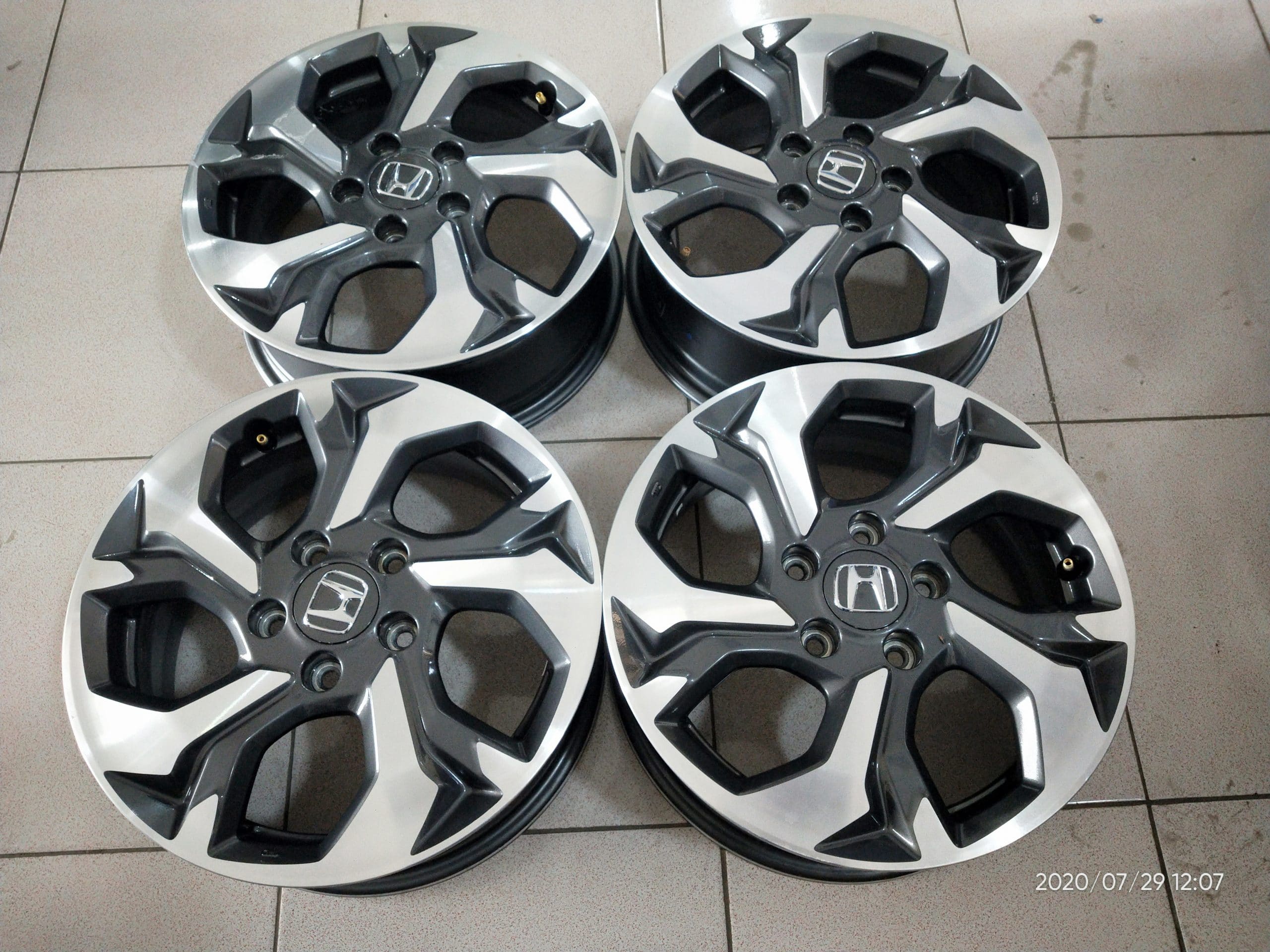 Velg oem brv ring16x6,5 pcd 5×114,3 et50 g/p