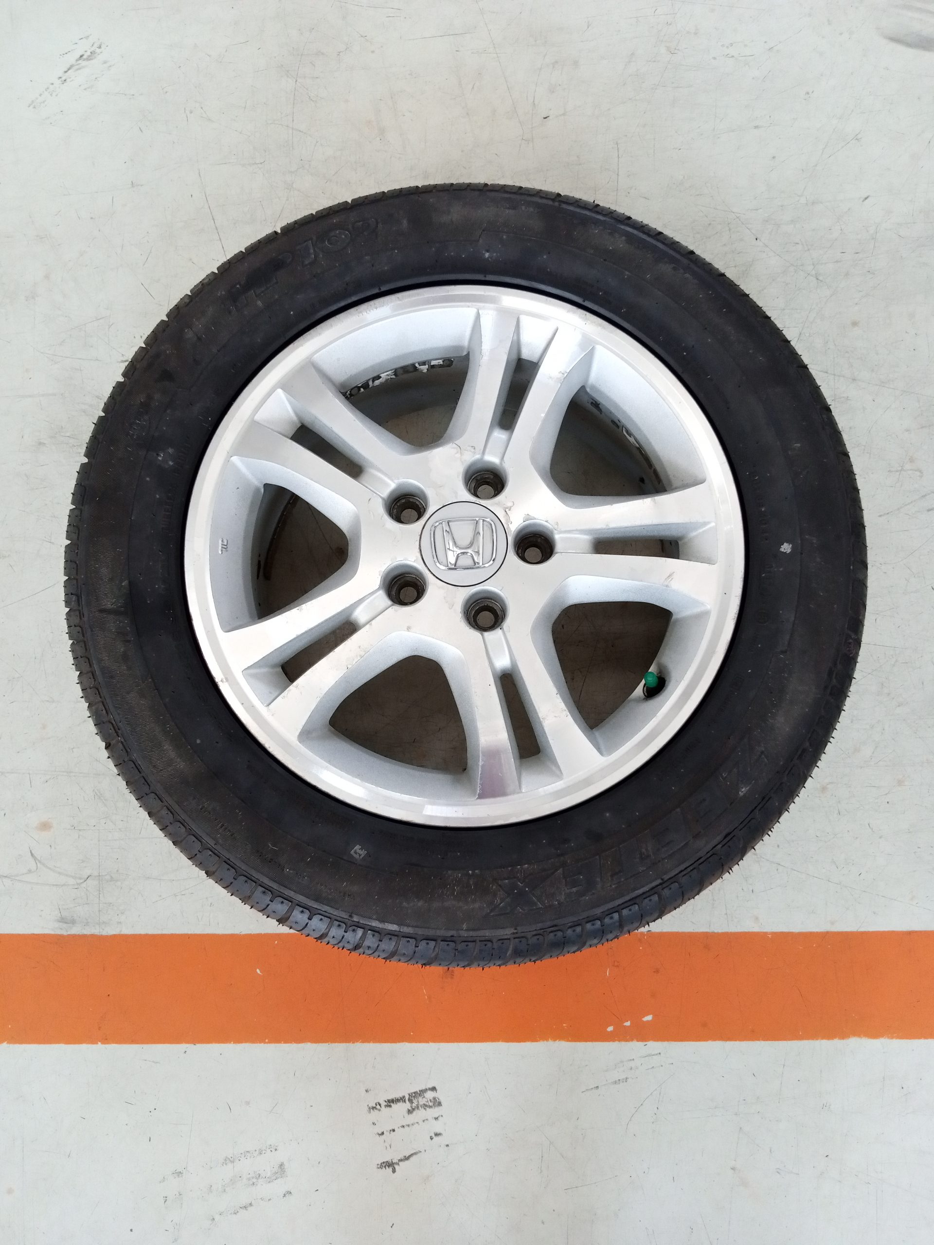 Velg Bekas Original Honda Accord 2007 Ring 16 + Ban Zeetex 225/55/R16