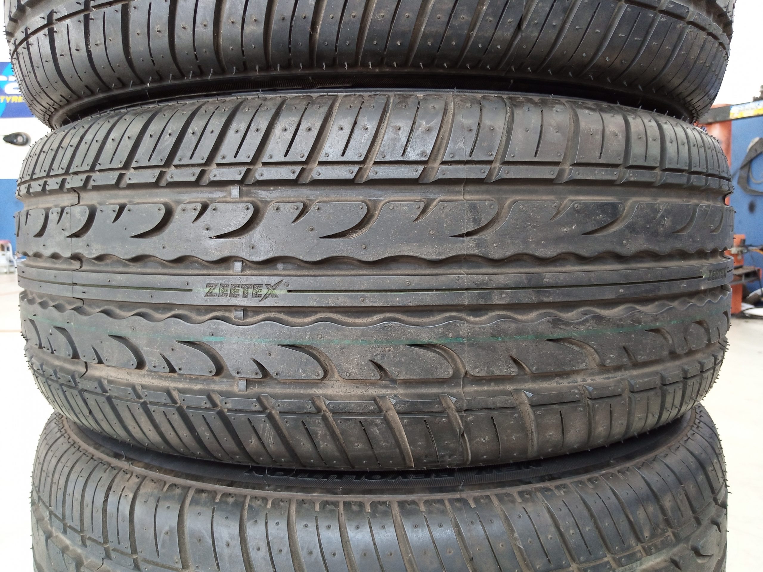 Velg Bekas Original Honda Accord 2007 Ring 16 + Ban Zeetex 225/55/R16