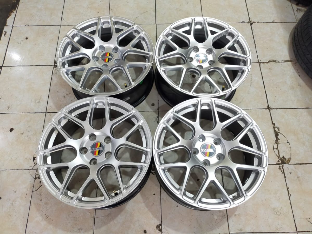 Velg Mobil Second Merk Hsr Modung Hsr R17 Lebar 7 5 Lubang Baut 5 Et45