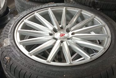 Velg mobil Second Vossen R17 + Ban 205 50