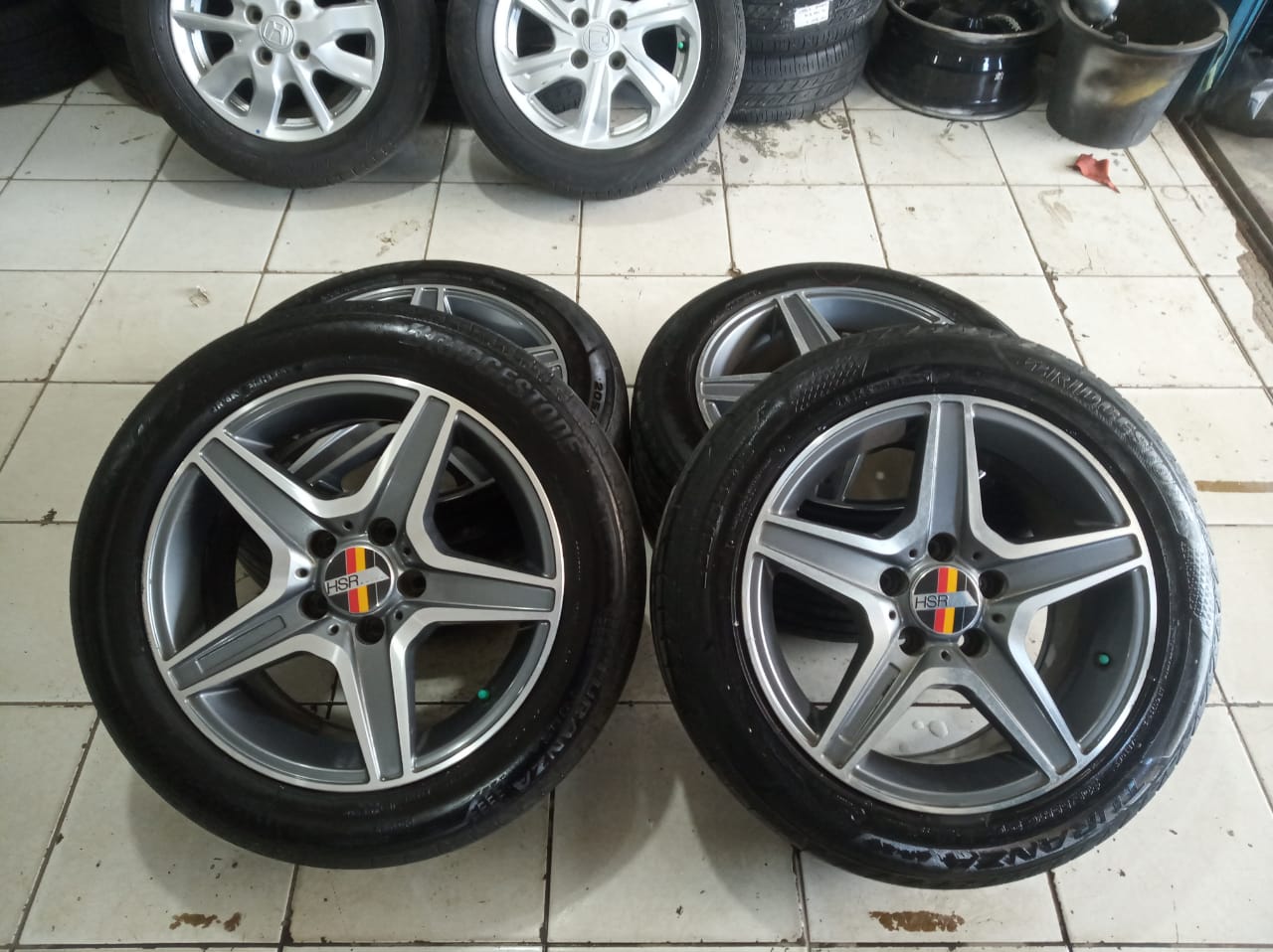 Velg racing model amg ring 16 untuk ertiga inova luxio grand max