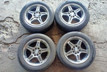 Tersedia Second Velg RAYS R15x6,5 H8x100/114,3 + BAN 185/65 R15