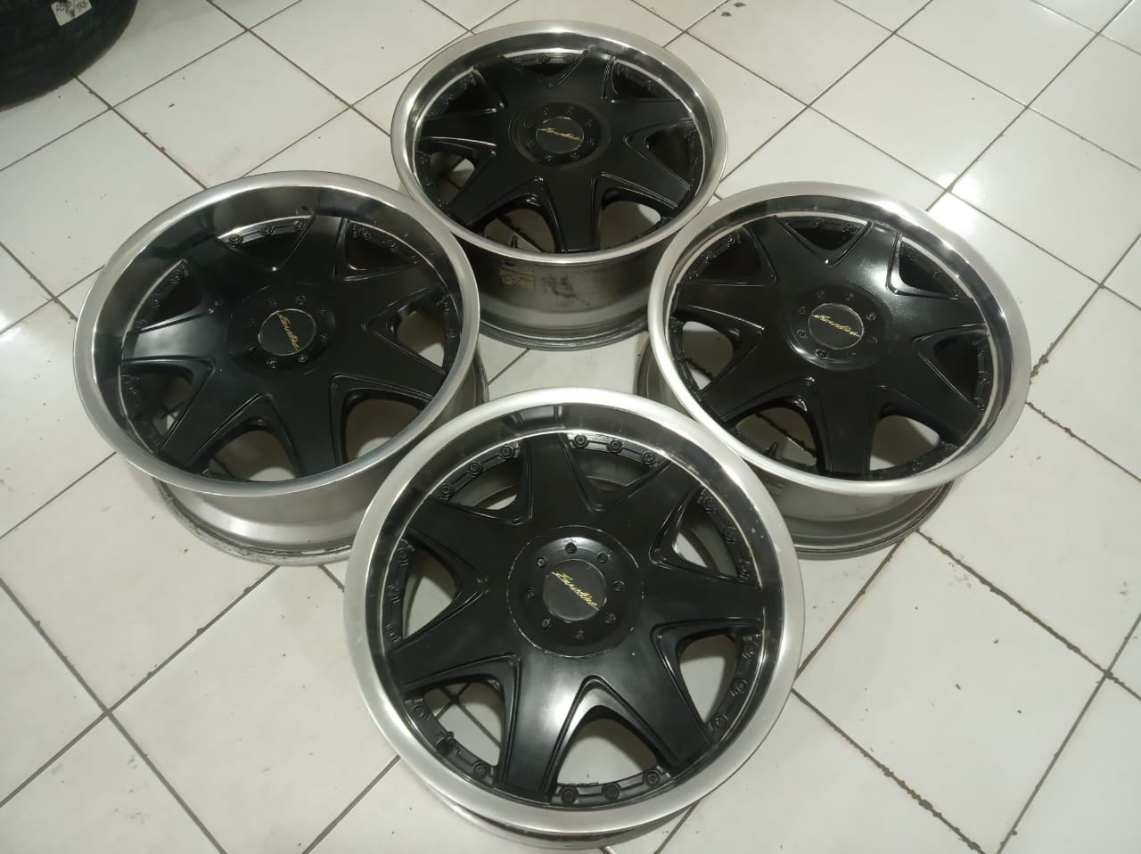 Jual Velg racing mobil R18 euroline cocok untuk avanza 