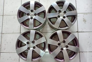 Velg OEM Suzuki Swift R15x5.5 H4x100 ET 45 Candy Polish