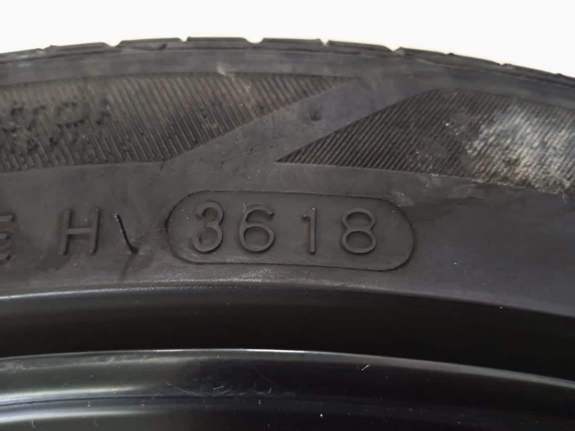 Velg Bekas HSR Type Modung Ring 17 + Ban Hankook 205/45/R17
