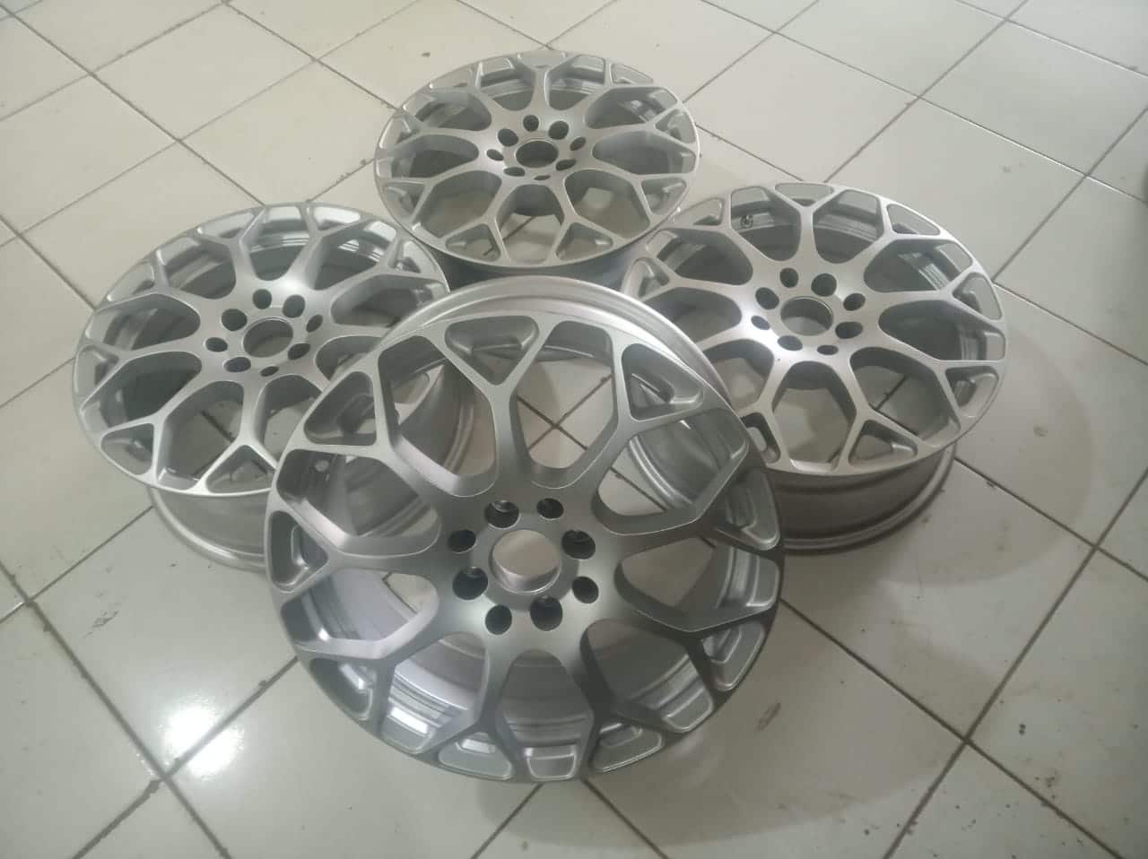 Velg Racing Mobil Rays R16 Untuk Vios Avanza Jazz Freed Swift Fiesta Yaris