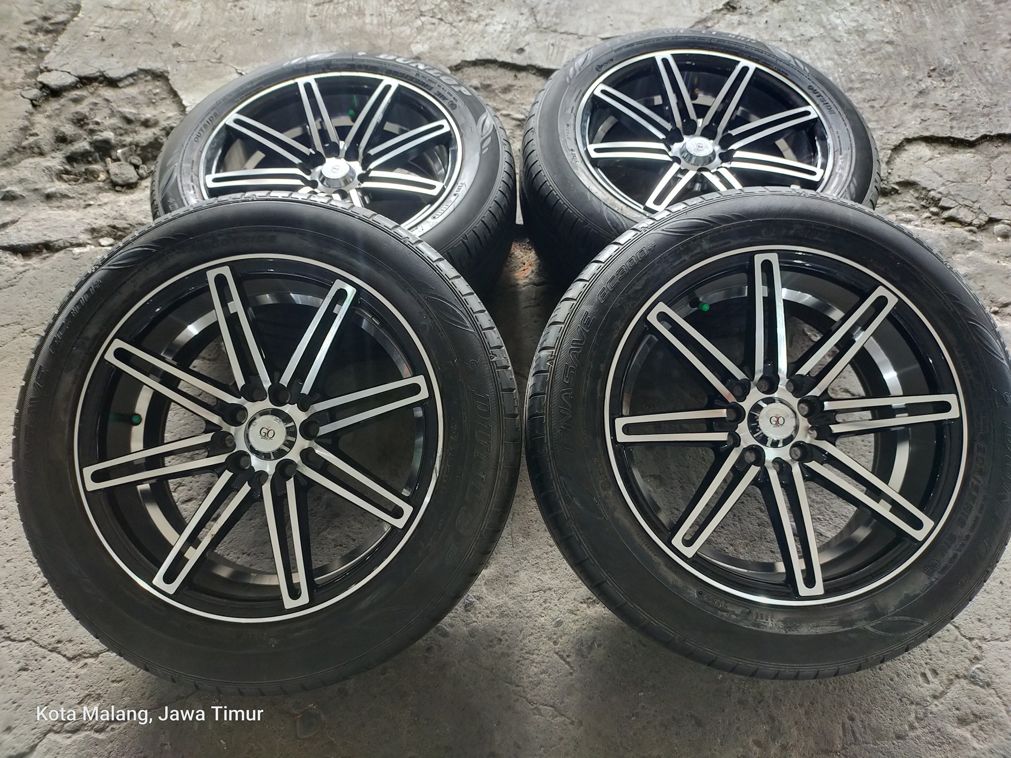 VOSSEN RACING Ring 16 H5X100/114,3 + BAN 205/55 DUNLOP 2019