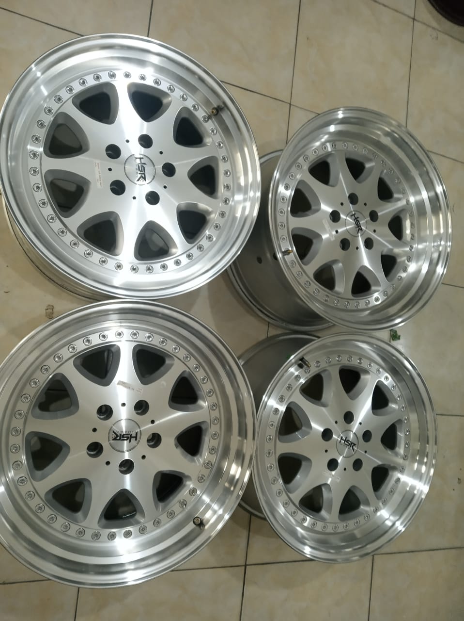 BAVARIA R18X8,5/9,5 5X114,3ET42/38SILVER