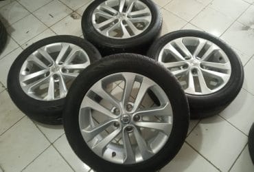 Velg Oem Mobil Juke Ring 17 Pcd 5×114,3