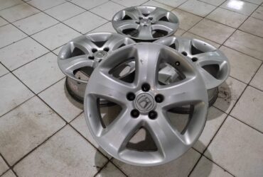 Velg Oem Mobil Bekas Crv Ring 17 Bisa Untuk Inova Ertiga Luxio Grand Max