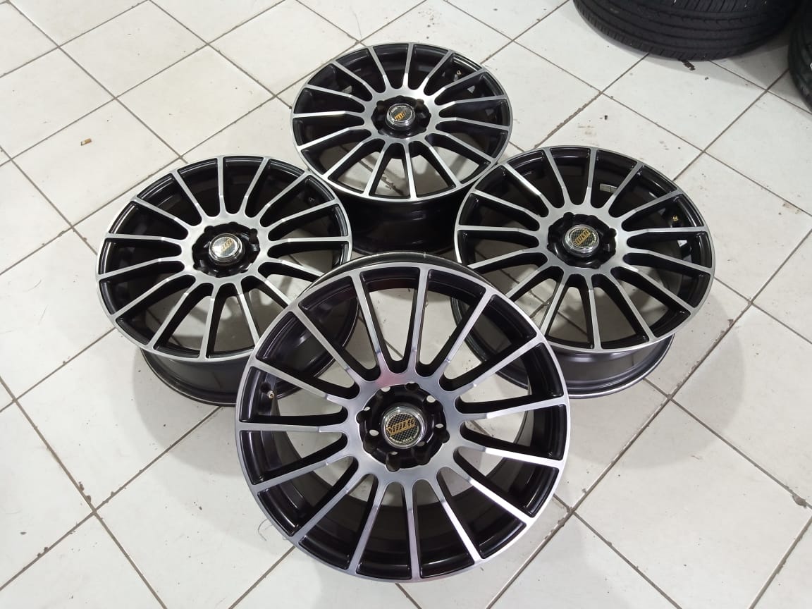 Velg Mobil Bekas Model Oz Racing Ring 17 Bisa Untuk Avanza Vios Yaris Jazz