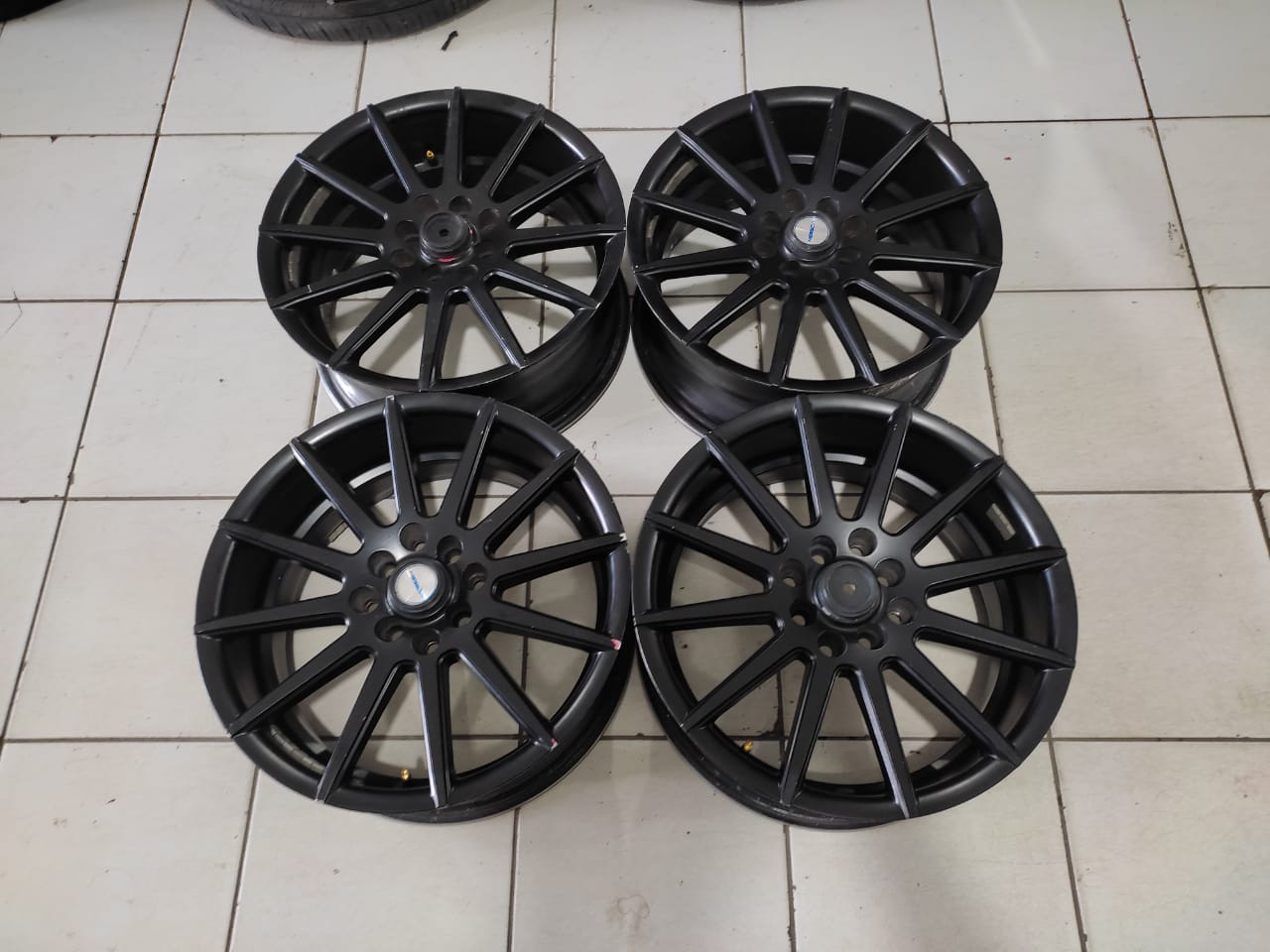 Velg Bekas Model Vossen Jari Ring 16 Bisa Untuk Vios avanza Jazz Yaris Swift