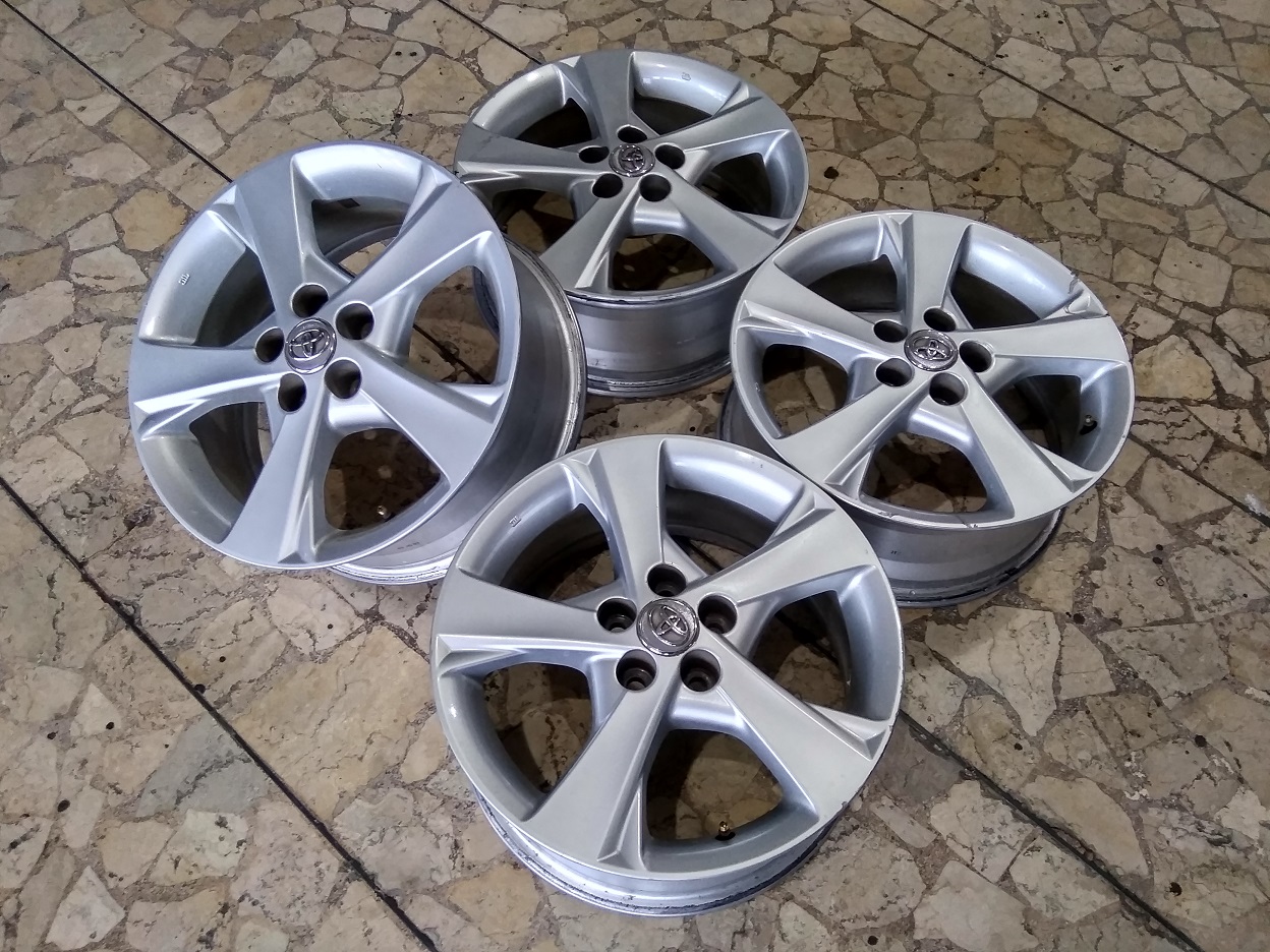 Velg Mobil Ori Copotan Altis Ring 16 Lebar 6,5 Lubang Baut pcd 5×100