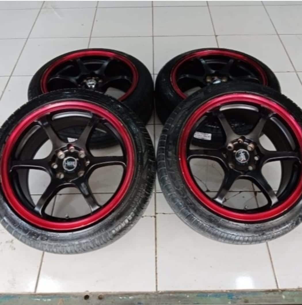 MISAKI HSR R16X7 8X100/114,3 B/R + PHI 195 50 R16